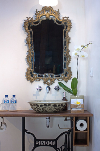 Bathroom 4, Umakayu Bali, Badung