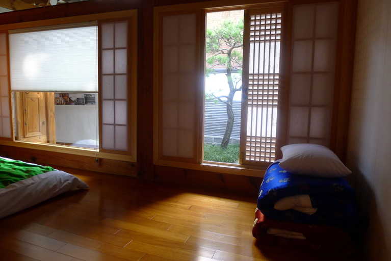 Bedroom 2, Xiwoo Hanok Guesthouse, Jongno