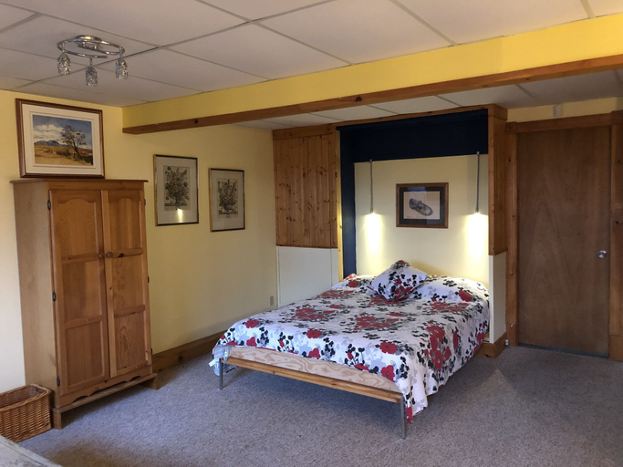 Bedroom 2, Chimo Cottage, Les Pays-d'en-Haut