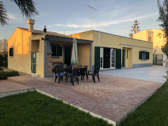Exterior & Views, Rustic Villa With Pool Near Olhao, Olhão
