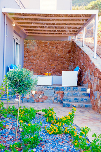 Others 5, Villa Siren, Crete