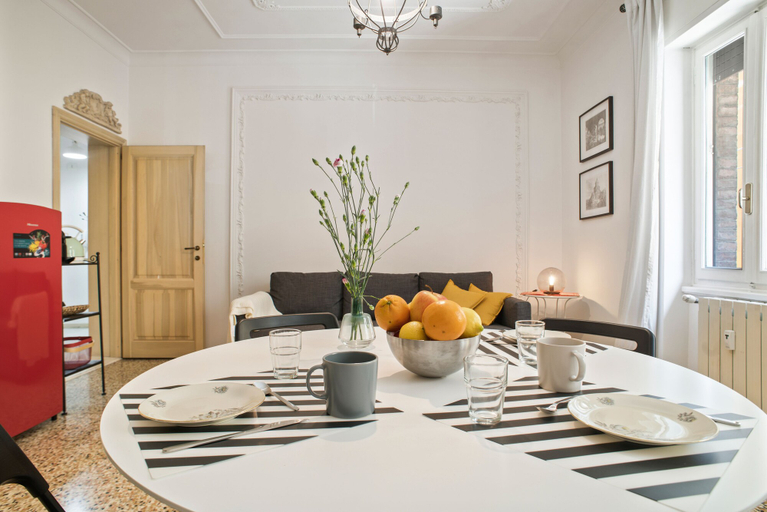 Others 3, San Giovanni in Monte Apartment, Bologna