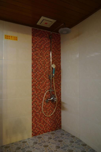 Bathroom 4, Ying Dai Hotel, Tainan