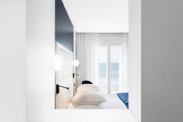 Bedroom 26