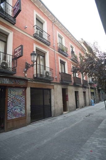 Exterior & Views 2, Hostal Bianco, Madrid