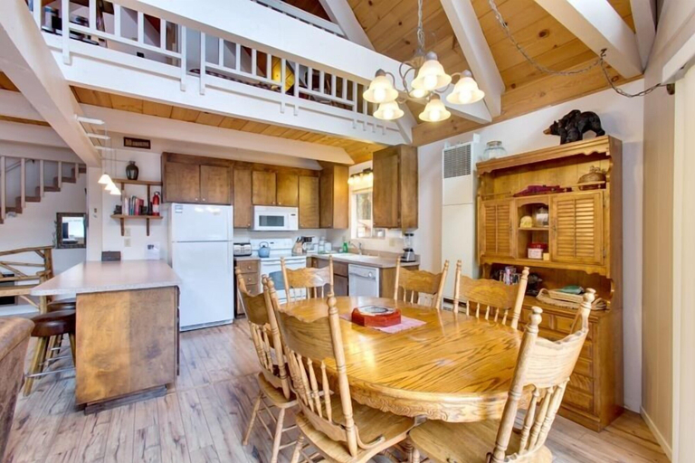 Others 4, 1296 Champlain Drive, El Dorado