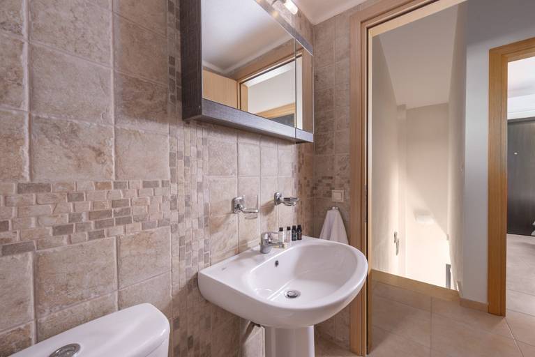 Bathroom 3, Terra d'Oro Villas, Central Macedonia