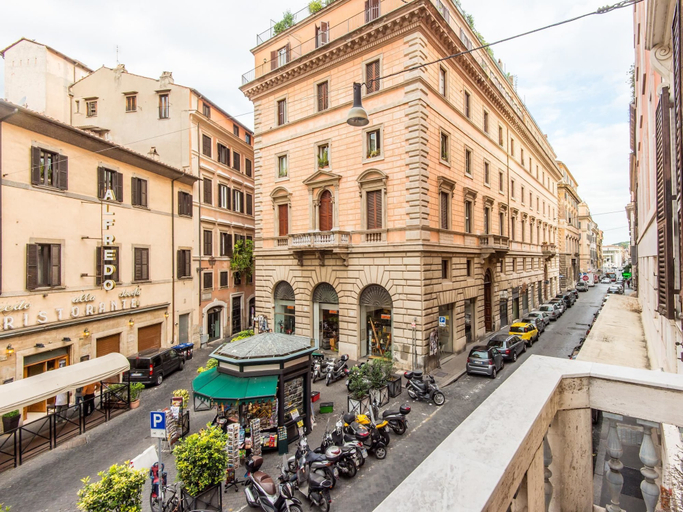 Exterior & Views, RSH Ara Pacis Enchanting Apartment, Rome
