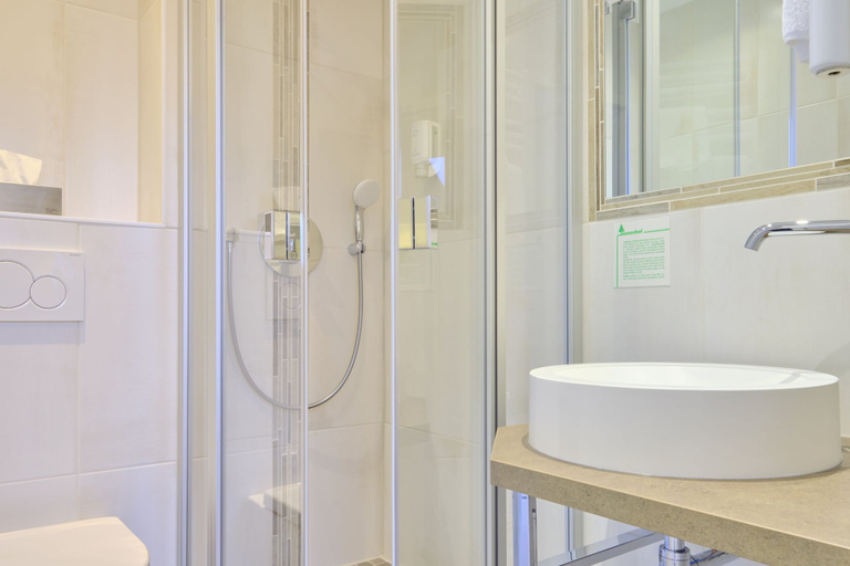 Bathroom 5, Solehotel Winterberg, Goslar