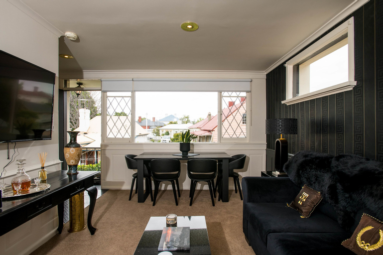 Dining Room 3