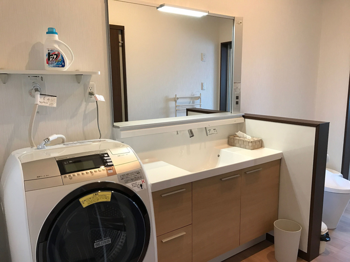 Bathroom 3, Tsuru Apartments, Furano