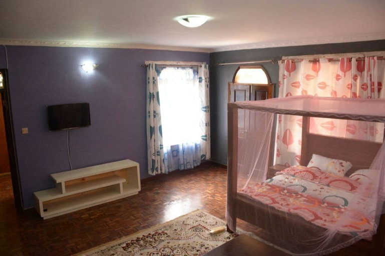 Bedroom 3, Karen Bomas Inn, Langata
