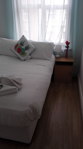 Bedroom 5, Matlaide Superior Apartments, London
