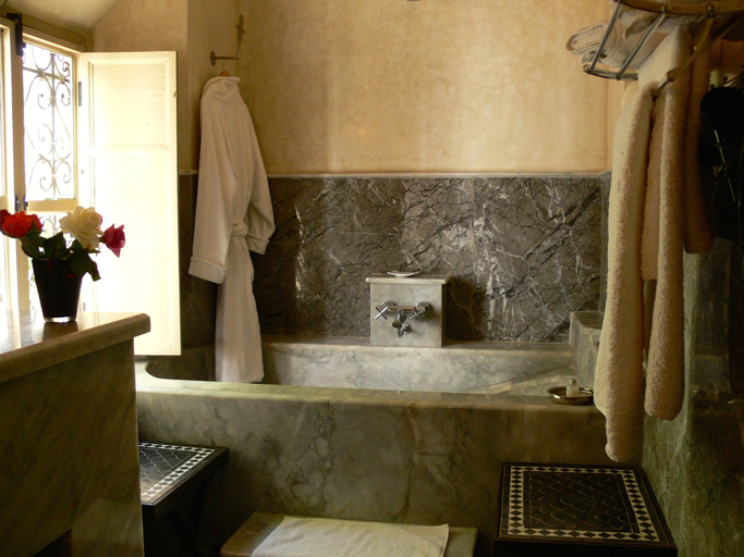 Bathroom 3, Riad El Mezouar, Marrakech
