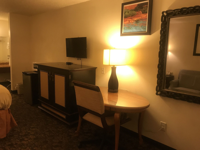 Bedroom 3, Travelers Inn & Suites, Moffat