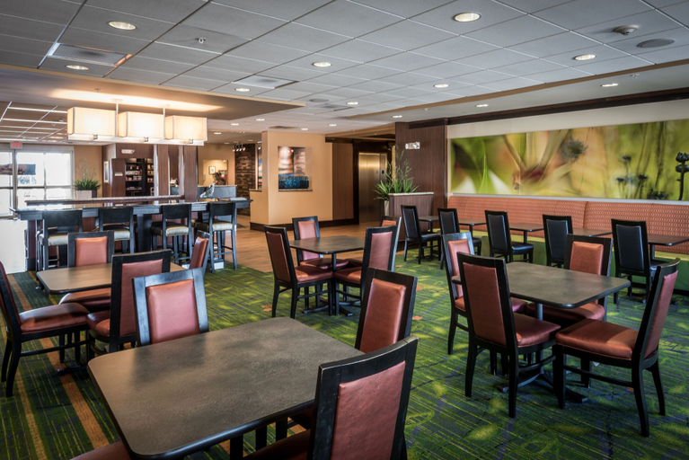 Food & Drinks 4, Fairfield Inn & Suites by Marriott Tupelo, Lee