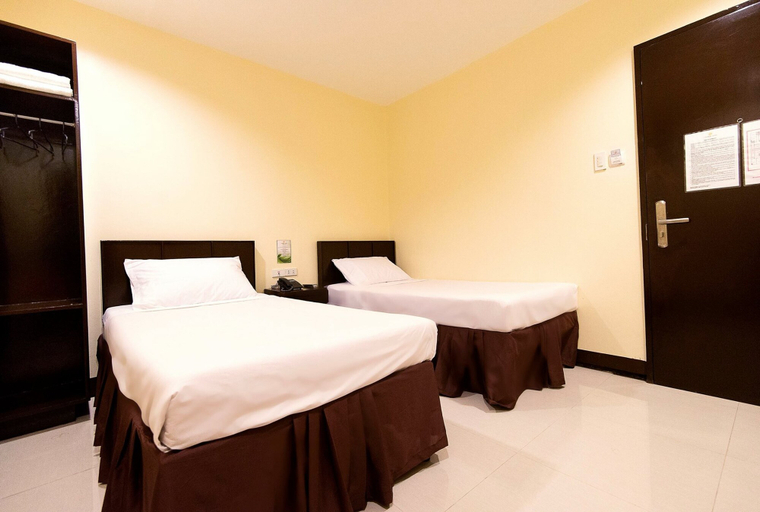 Bedroom 2, Winzelle Suites, Zamboanga City