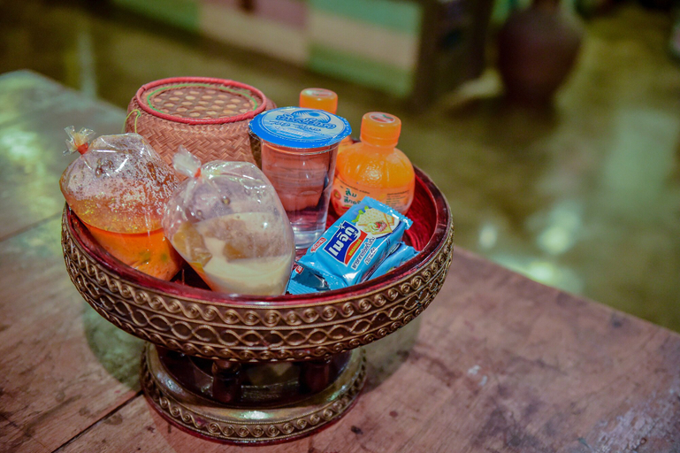 Food & Drinks 5, Poonsawasdi Hotel, Chiang Khan