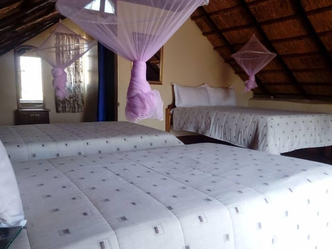 Bedroom 2, Liya Lodge and Campsite, Chobe
