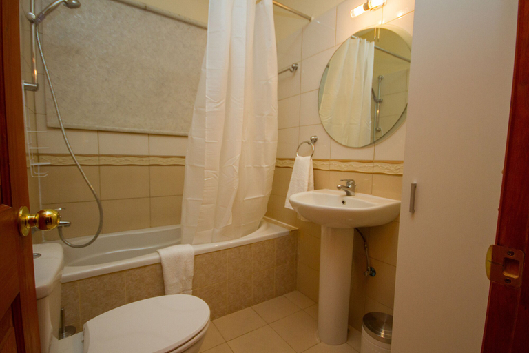 Bathroom 3, Erigone Cottage - Beautiful Ambiance