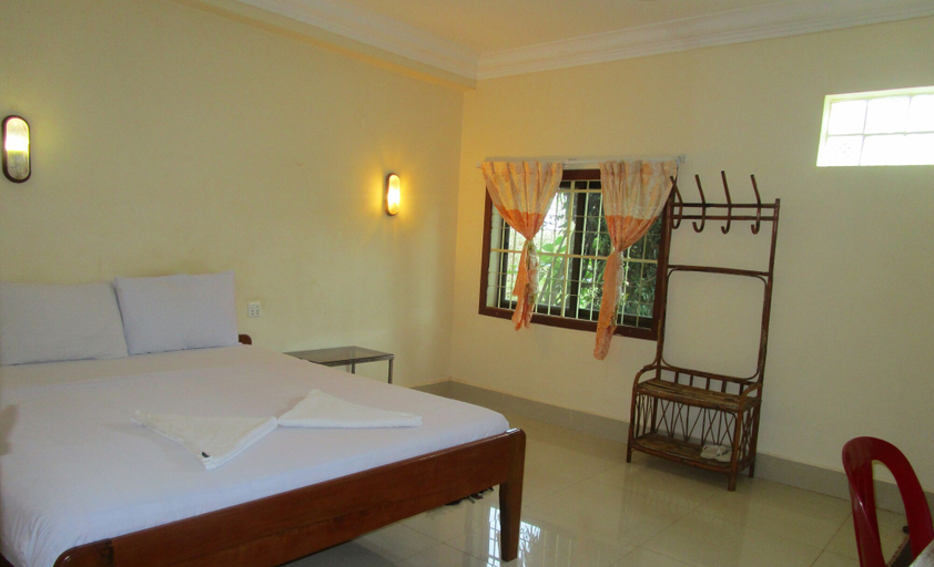 Bedroom 5, Visal Sak, Kaeb
