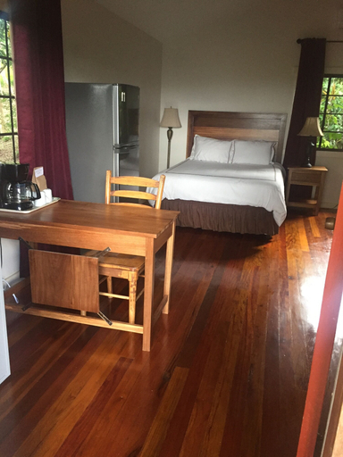 Bedroom 3, Santa Cruz Cabins