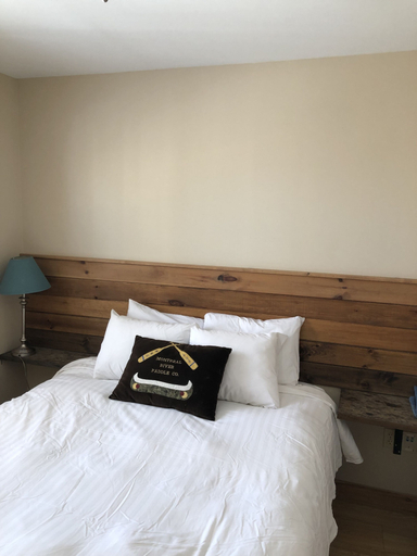 Bedroom 3, Elk Lake Eco Centre, Timiskaming