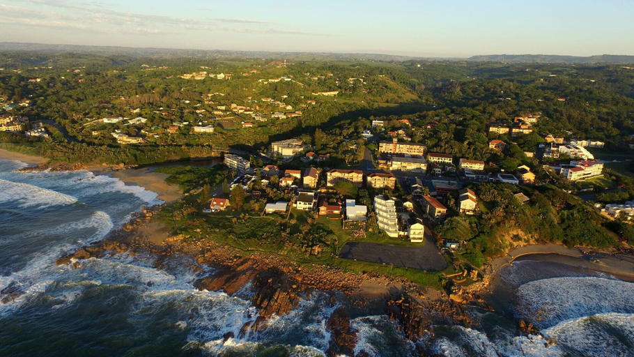 Exterior & Views 2, Claridges 104, Ugu
