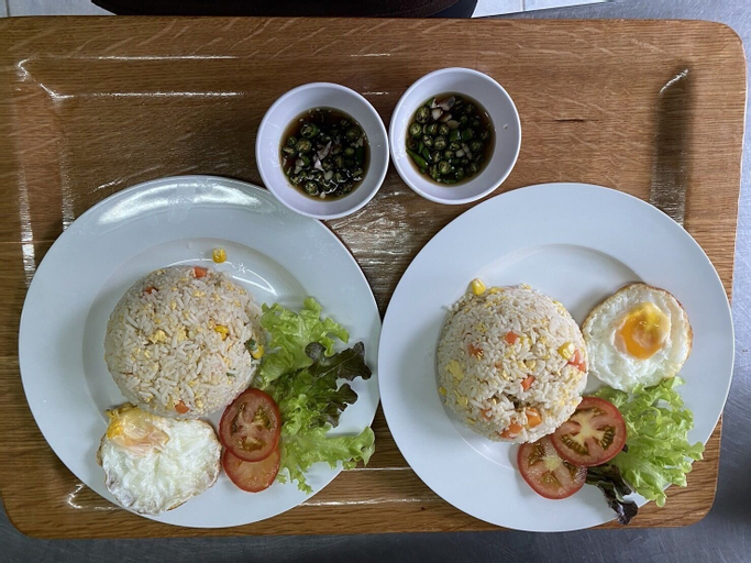 Food & Drinks 8