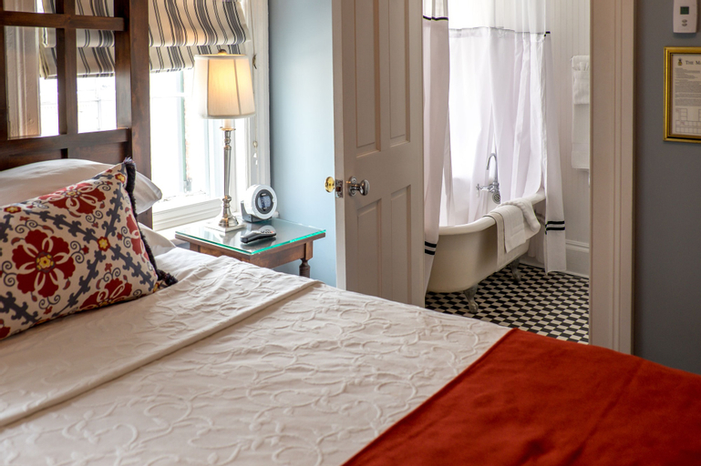 Bedroom 6