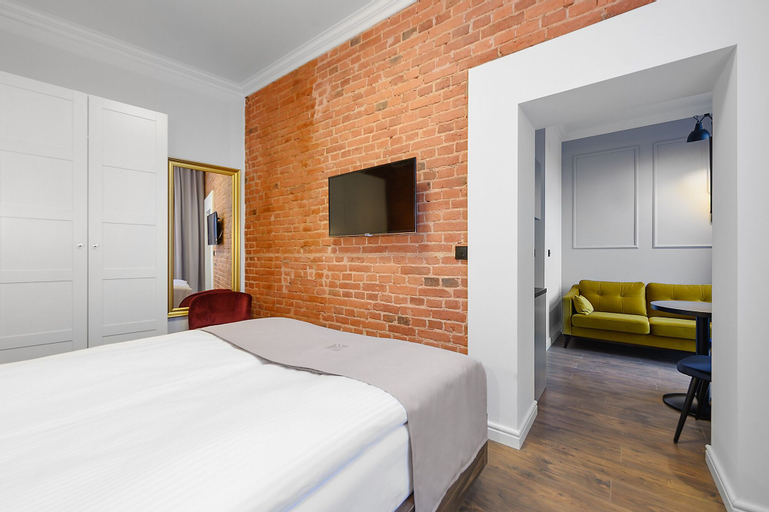 Bedroom 12