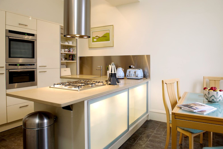 Others 5, Luxury Central Old Town Suite Edinburgh, Edinburgh