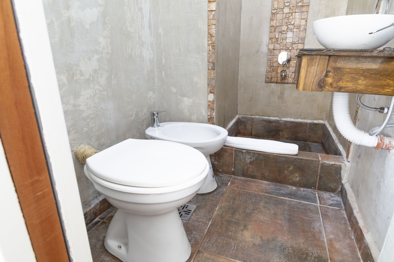 Bathroom 2, Oro 4 Apartment by Be Local Argentina, Distrito Federal