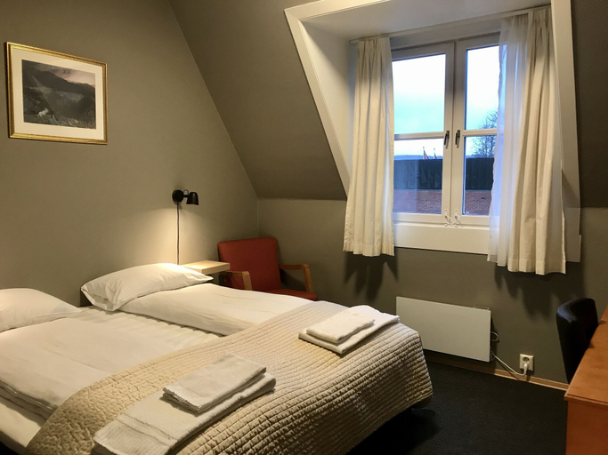 Bedroom 2, Henriks Hotell, Skien