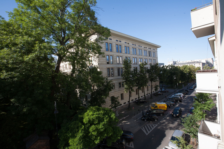 Exterior & Views, Warsaw Concierge Travellers Nest Wspolna, Warsaw