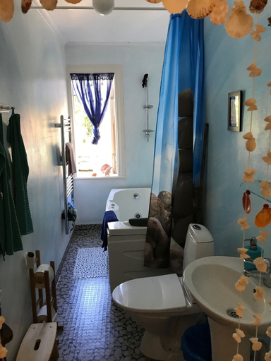 Bathroom 3, Garpenbergs B&B, Hedemora