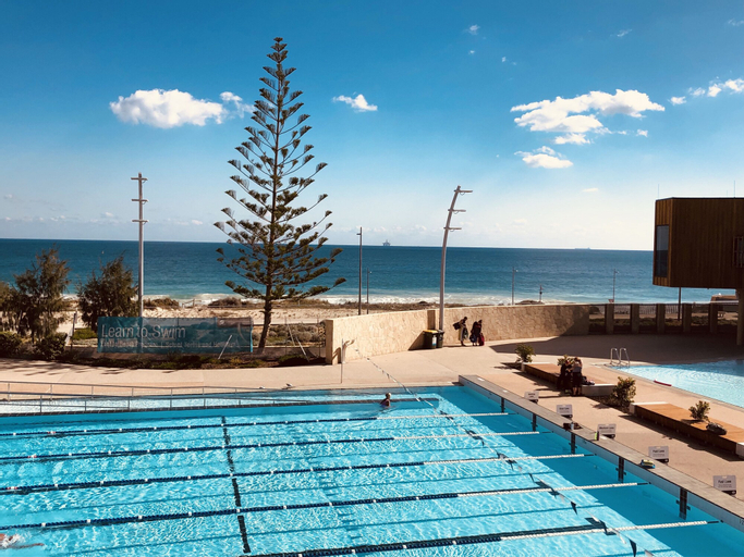 Sport & Beauty 4, West Beach Lagoon 202 - Quiet & Ground Floor, Stirling