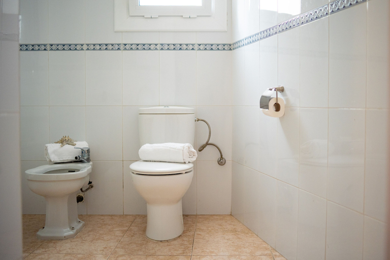 Bathroom 4, Hotel Aubi, Girona