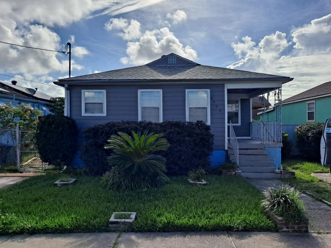 Exterior & Views 1, 3-2 Gentilly Gem Close to Everything, Orleans