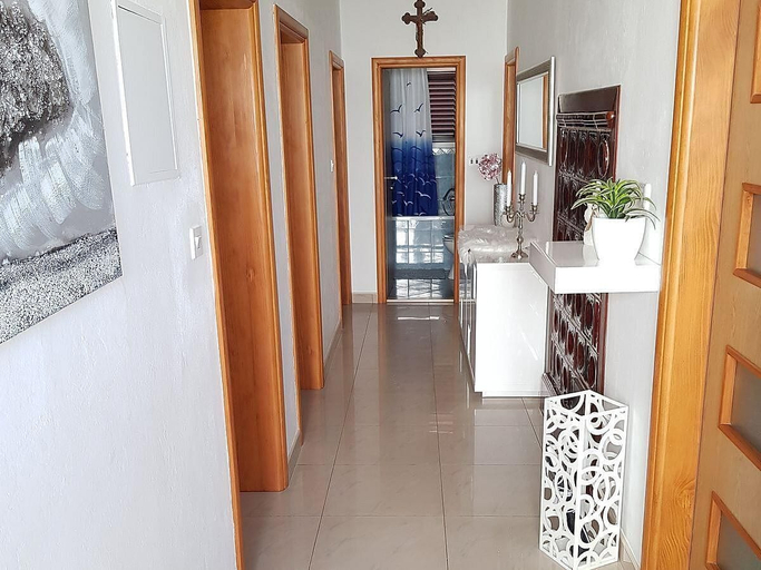 Others 5, Spacious Apartment Neda, Pakoštane
