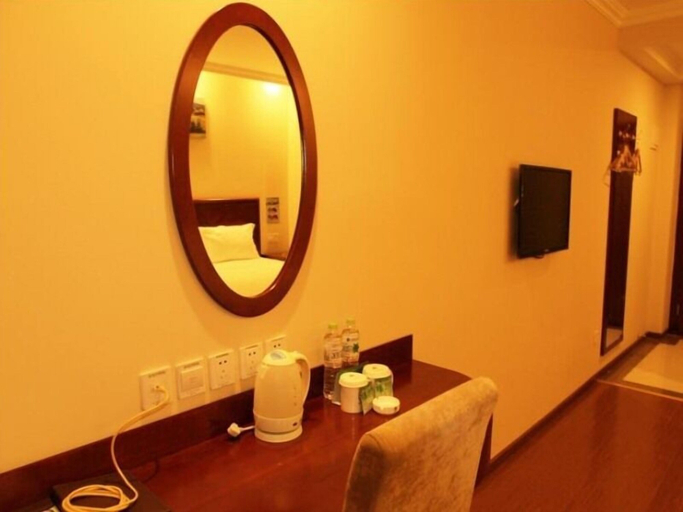 Bathroom 4, GreenTree Inn Beijing East Yizhuang District Second Kechuang Street Express Hotel, Beijing