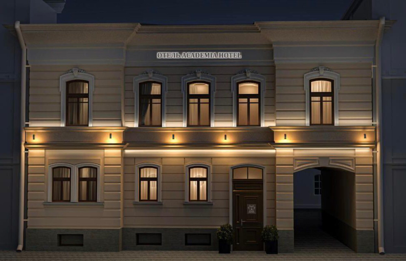 Exterior & Views