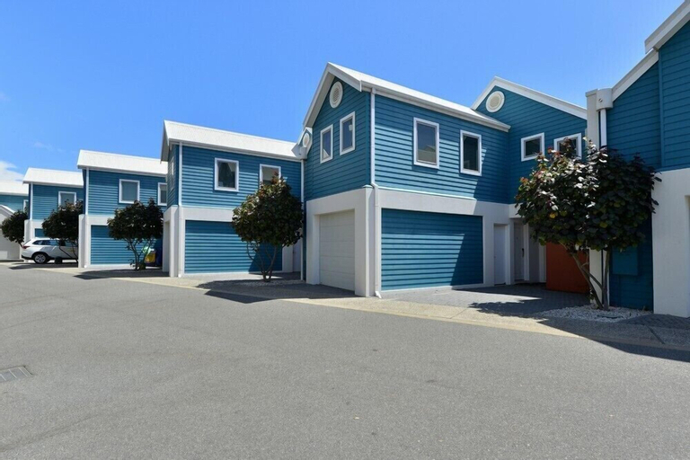 Exterior & Views 2, Seaside Villa 10.1, Mandurah