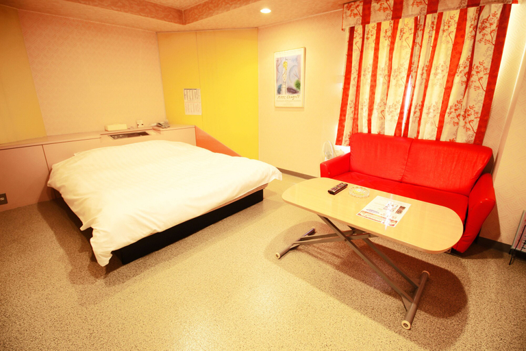Bedroom 2, Hotel Sweet Memory, Osaka
