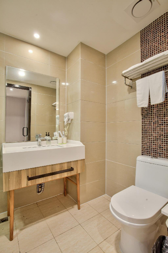 Bedroom 2, Hanting Premium Hotel Ningbo Railway Station, Ningbo