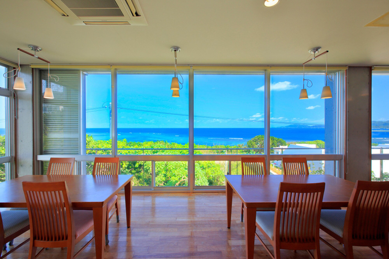 Food & Drinks, Resort in Villa Yamabare, Ishigaki