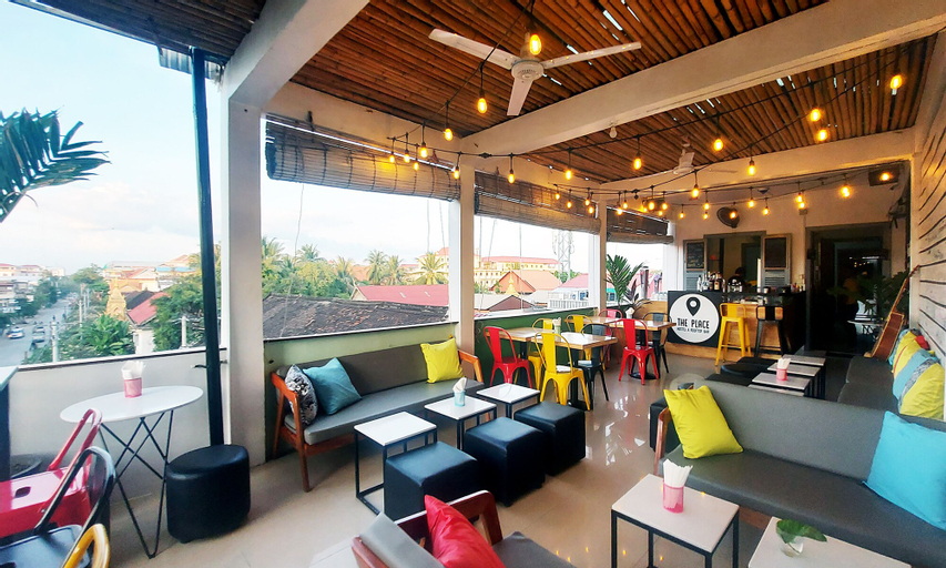 The Place Hostel & Rooftop Bar, Svay Pao