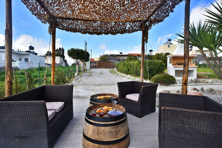 Food & Drinks, N'eloas Luxurious Villa Spectacular View, Crete