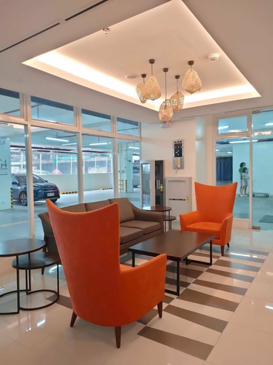 Others 5, Pioneer Woodland Boni Ave.Mandaluyong, Mandaluyong