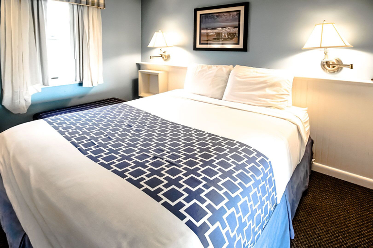 Bedroom 2, Seawinds II, Barnstable